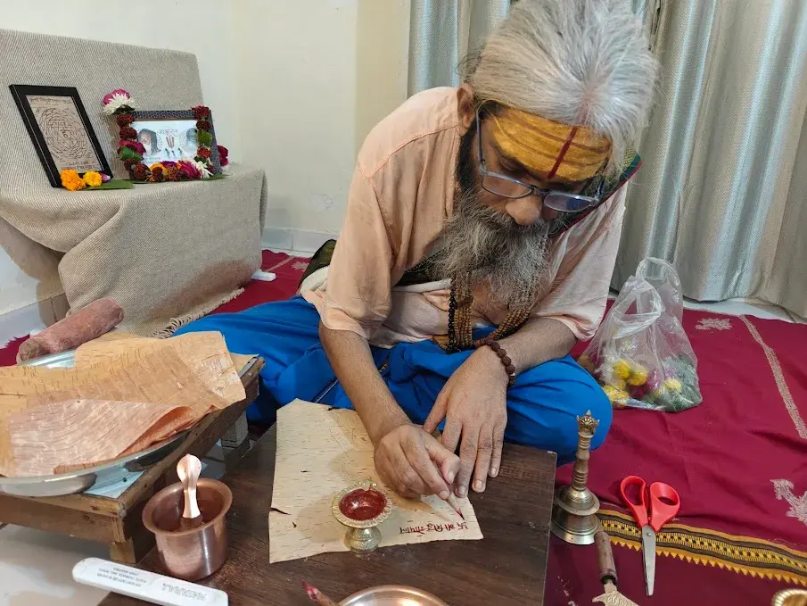 Sri Damodar Dasji Maharaj Creating a Powerful Yantra for some Devotees